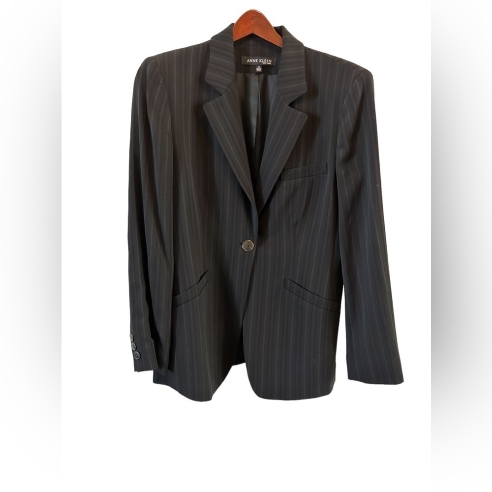 Anne Klein New York Blazer Black pin Stripe 12